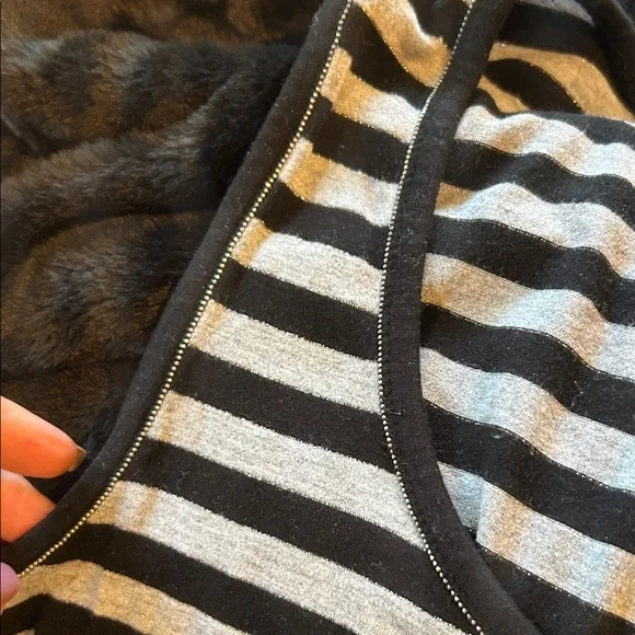 Ann Taylor Black and White Striped Tank Top - Picture 6 of 7